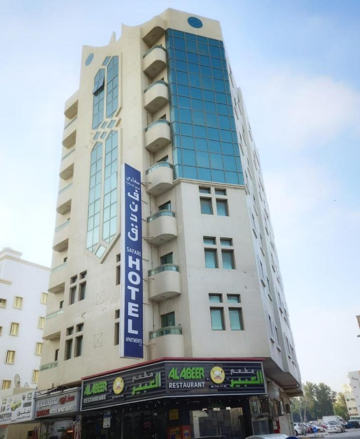 Safari Hotel Apartments Ajman Luaran gambar