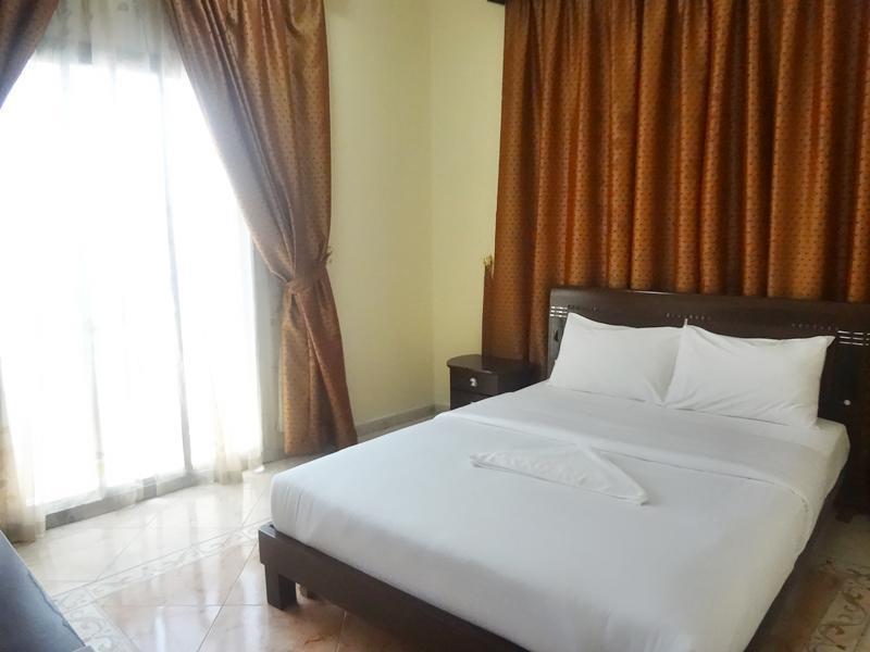 Safari Hotel Apartments Ajman Luaran gambar
